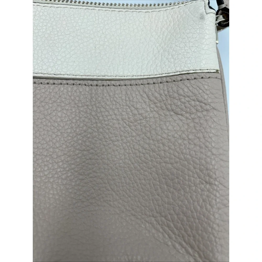 Kate Spade Leila Triple Gusset 2 Toned Pebbled Warm Beige White‎ Crossbody